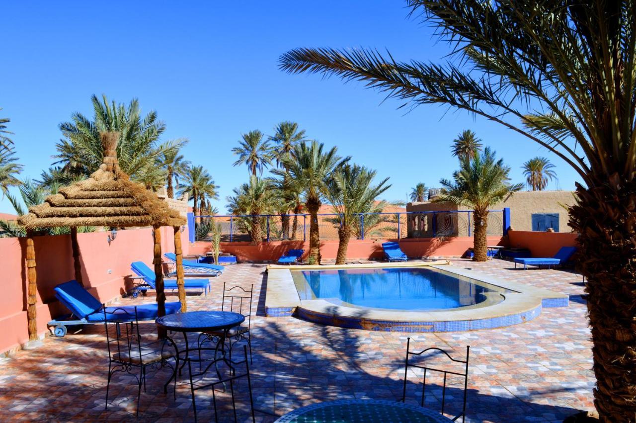 Auberge Les Roches Merzouga Bagian luar foto