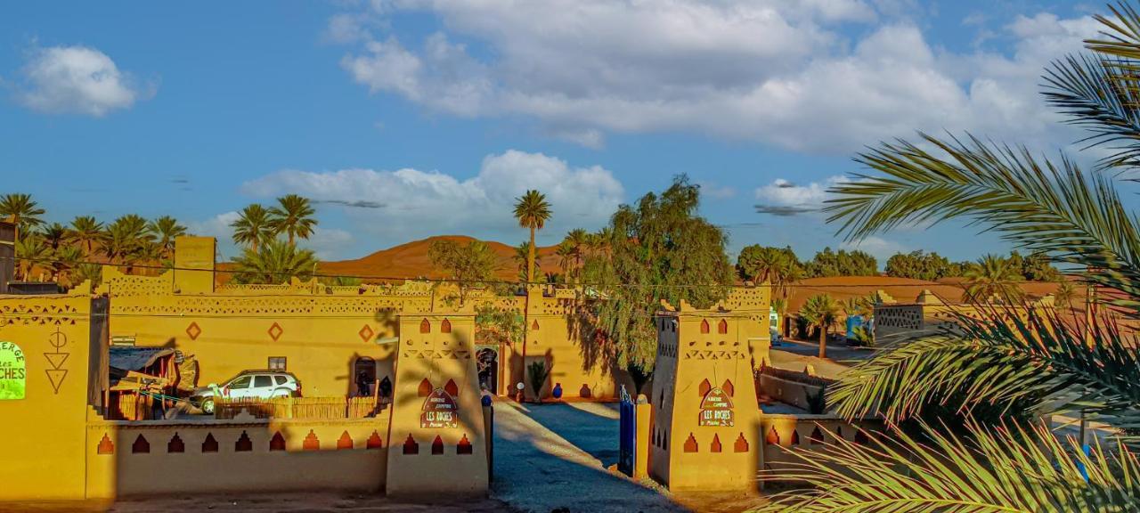 Auberge Les Roches Merzouga Bagian luar foto