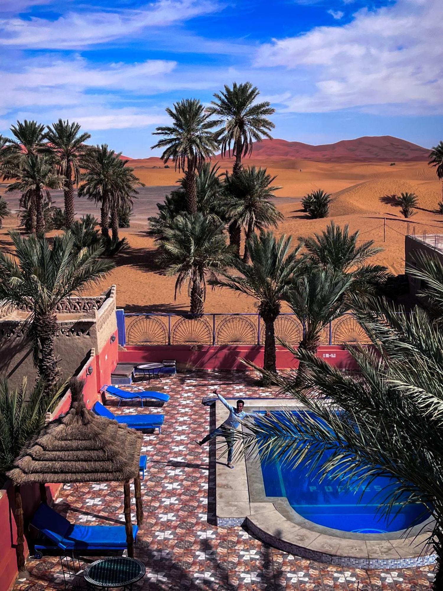 Auberge Les Roches Merzouga Bagian luar foto